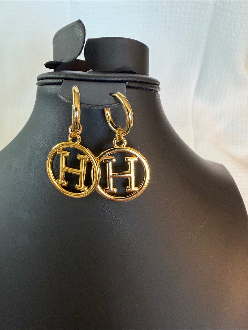 Source Unknown Gold Hoop Earrings with H Medallion - Women Jewelry